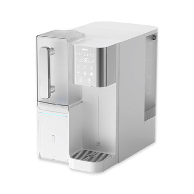 Tischwasserfilter mit 2200W Sofortheizung, mehrstufiger Filtration und installationsfreiem Design